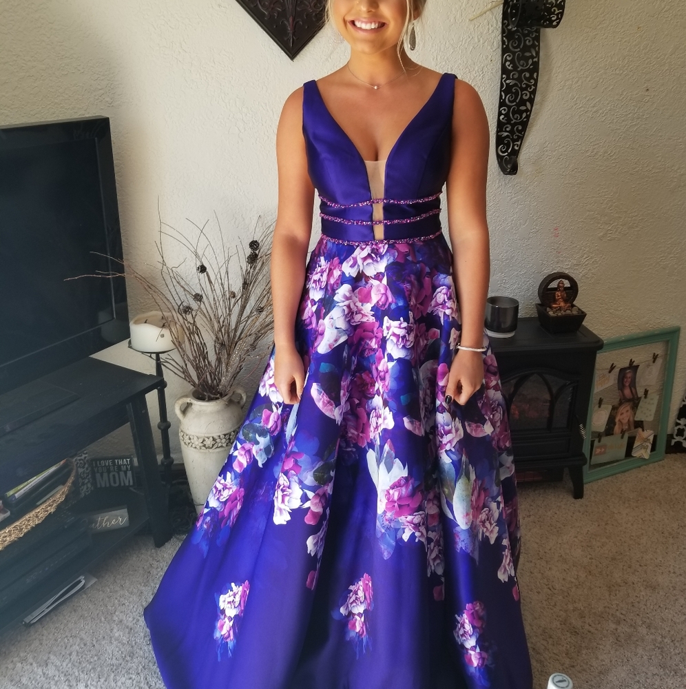 Prom dress
